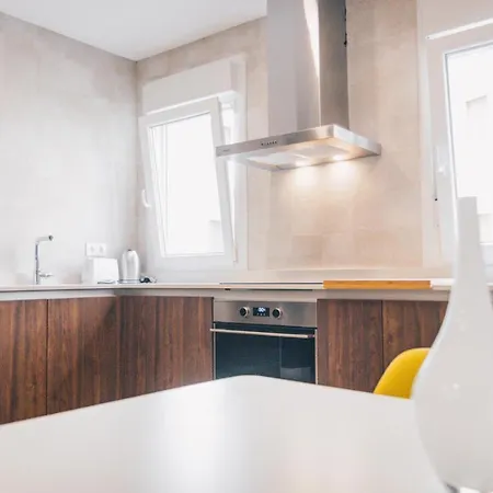 Apartman Ibaizabal By People *